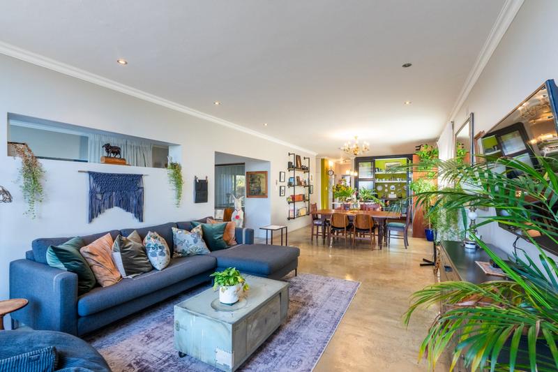 4 Bedroom Property for Sale in Linkside Western Cape